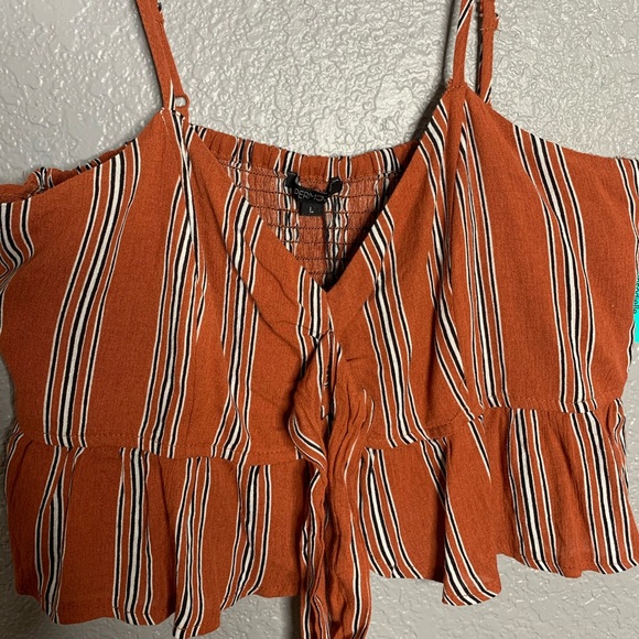 Cute top and pants set - Picture 3 of 4